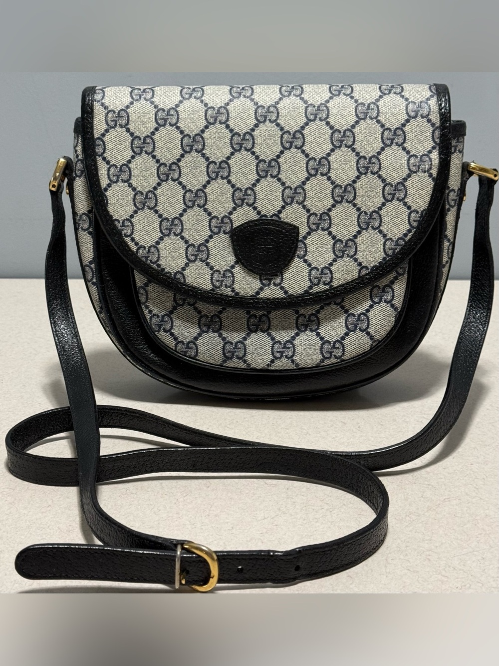 Gucci Vintage GG Monogram Saddle Crossbody Bag